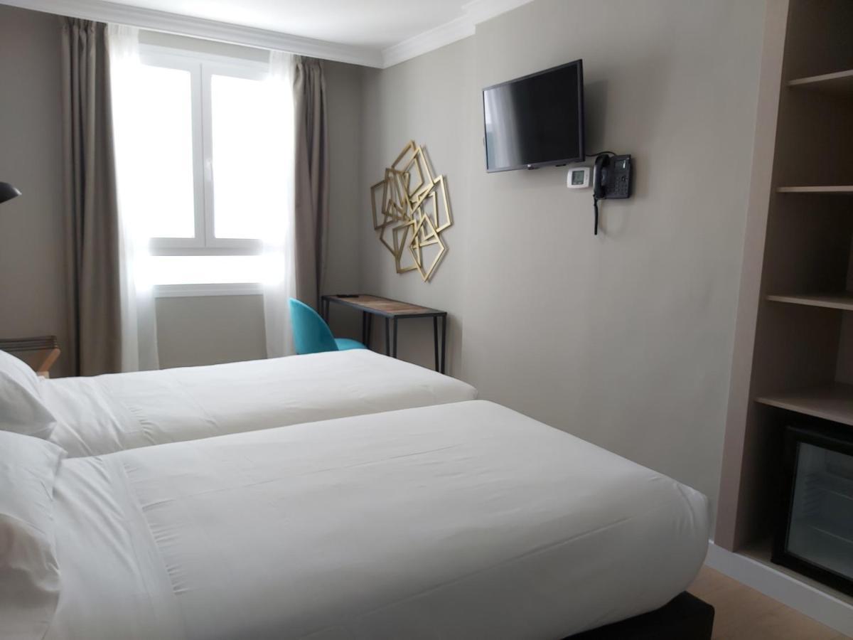 Micampus Burgos Centro Student Residence Екстериор снимка
