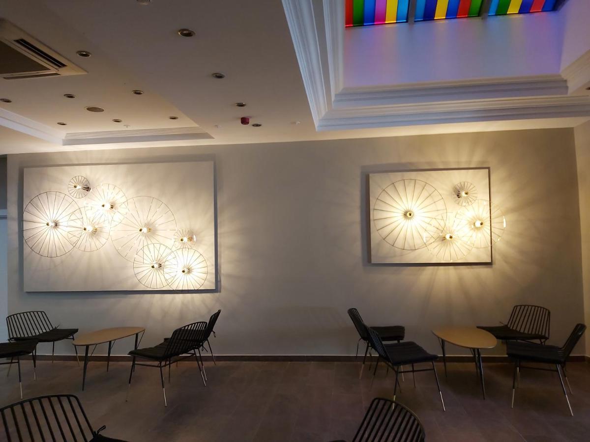 Micampus Burgos Centro Student Residence Екстериор снимка